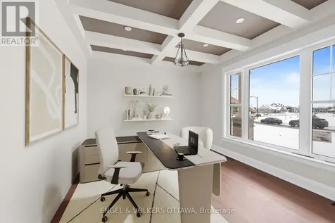 432 Ashbee Court Ottawa ON K4M 0A8