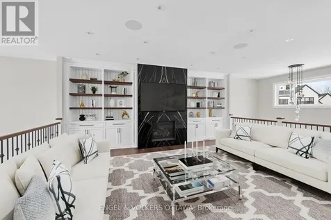 432 Ashbee Court Ottawa ON K4M 0A8