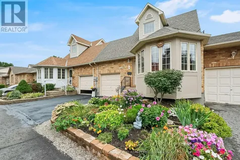 3 North Ridge Manor Carleton Place ON K7C 4N8