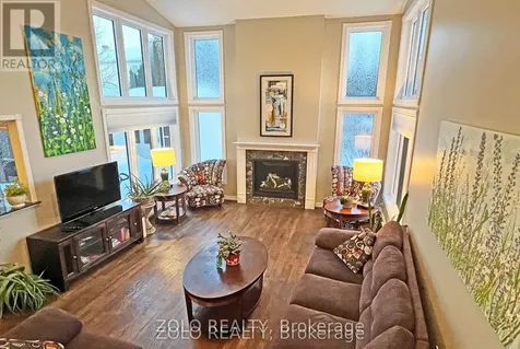 736 Hauteview Crescent Ottawa ON K4A 2B8