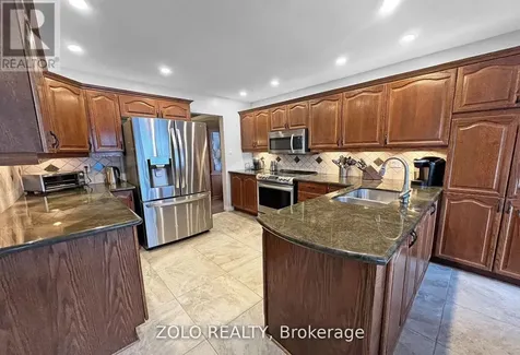 736 Hauteview Crescent Ottawa ON K4A 2B8