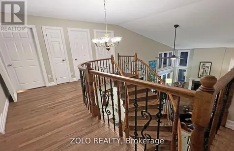 736 Hauteview Crescent Ottawa ON K4A 2B8