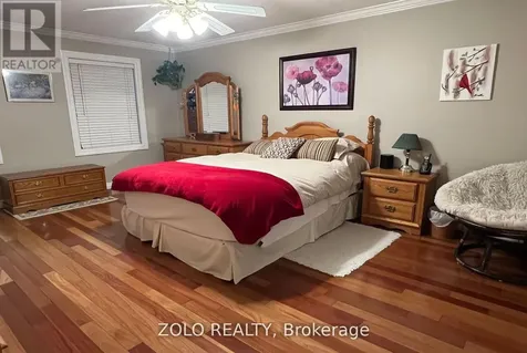 736 Hauteview Crescent Ottawa ON K4A 2B8