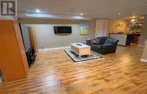 736 Hauteview Crescent Ottawa ON K4A 2B8