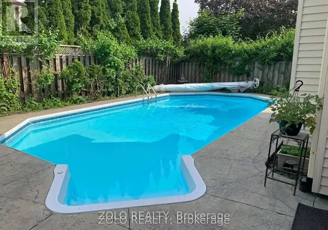 736 Hauteview Crescent Ottawa ON K4A 2B8
