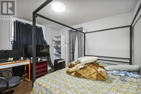 262 Patricia Avenue Kitchener ON N2M 1J9