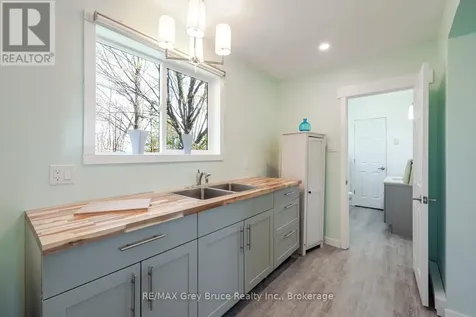 130 Crooked Hill Road South Bruce Peninsula ON N0H 1A0