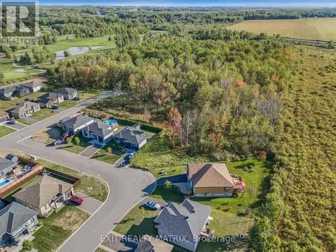 740 Roxane Crescent Hawkesbury ON K6A 3W9