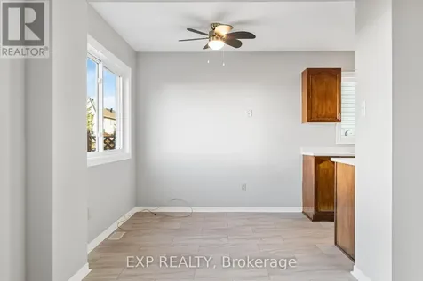 32 Peacock Crescent Ottawa ON K2J 3P6