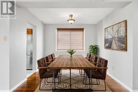 32 Peacock Crescent Ottawa ON K2J 3P6