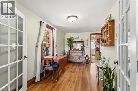70 Riverside Drive Welland ON L3C 5E2