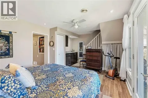 70 Riverside Drive Welland ON L3C 5E2