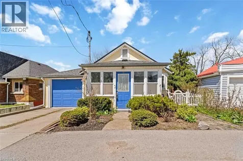 70 Riverside Drive Welland ON L3C 5E2
