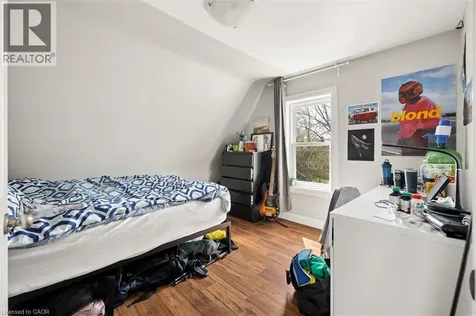 367 Victoria Street South Kitchener ON N2M 3A4