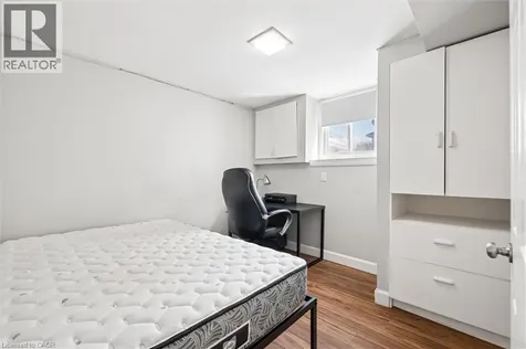 367 Victoria Street South Kitchener ON N2M 3A4