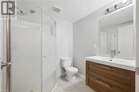 367 Victoria Street South Kitchener ON N2M 3A4