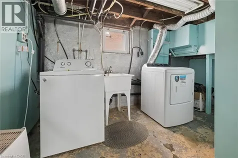 367 Victoria Street South Kitchener ON N2M 3A4