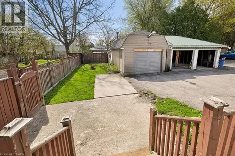 367 Victoria Street South Kitchener ON N2M 3A4