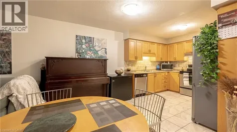 85 Bankside Drive Kitchener ON N2N 3M4
