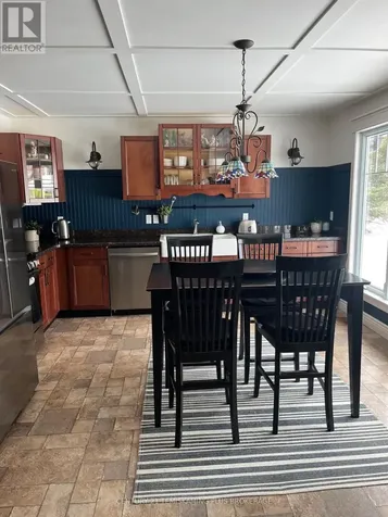 7 Poplar Crescent Temagami ON P0H 2H0