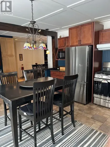7 Poplar Crescent Temagami ON P0H 2H0