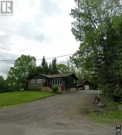 7 Poplar Crescent Temagami ON P0H 2H0