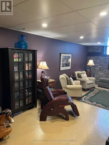 7 Poplar Crescent Temagami ON P0H 2H0