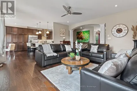 21 Farrow Road Brantford ON N3T 5L7