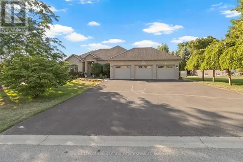 21 Farrow Road Brantford ON N3T 5L7