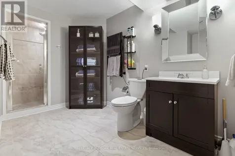 21 Farrow Road Brantford ON N3T 5L7