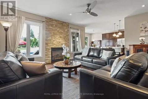 21 Farrow Road Brantford ON N3T 5L7