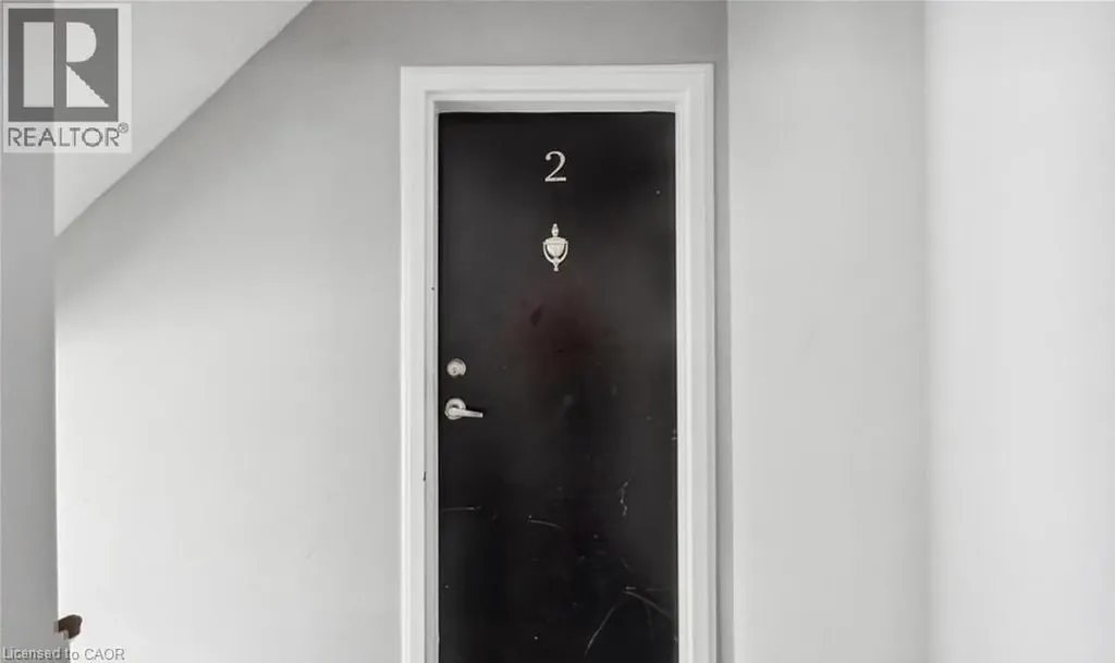 262 Patricia Avenue Kitchener ON N2M 1J9