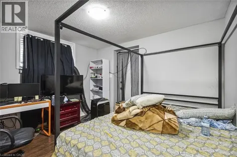 262 Patricia Avenue Kitchener ON N2M 1J9