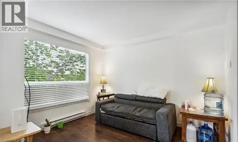 262 Patricia Avenue Kitchener ON N2M 1J9