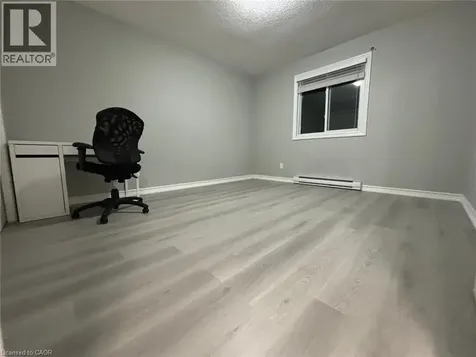 262 Patricia Avenue Kitchener ON N2M 1J9