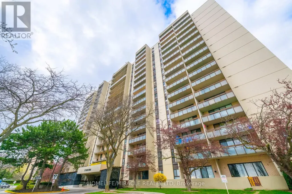177 Linus Road Toronto (don Valley Village) ON M2J 4S5
