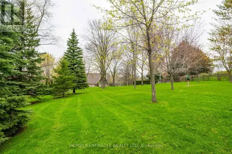 177 Linus Road Toronto (don Valley Village) ON M2J 4S5