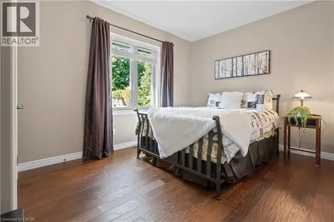 21 Farrow Road Brantford ON N3T 5L7