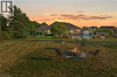 21 Farrow Road Brantford ON N3T 5L7