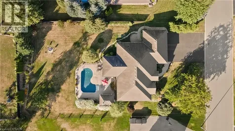 21 Farrow Road Brantford ON N3T 5L7