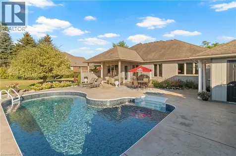 21 Farrow Road Brantford ON N3T 5L7