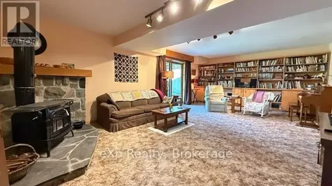 6 Cayley Street North Brockton ON N0G 2V0