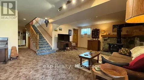 6 Cayley Street North Brockton ON N0G 2V0