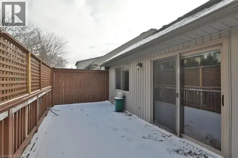 7 Gibson Place St. Catharines ON L2R 0A3