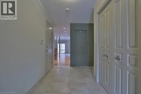7 Gibson Place St. Catharines ON L2R 0A3