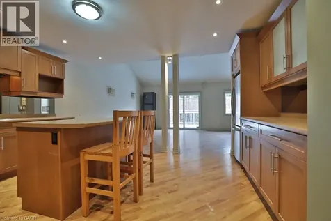 7 Gibson Place St. Catharines ON L2R 0A3