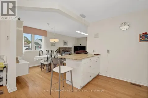 2191 Bickerton Avenue Ottawa ON K1J 6Y1