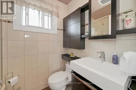 2191 Bickerton Avenue Ottawa ON K1J 6Y1