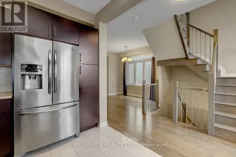 561 Rioja Street Ottawa ON K2S 0V8