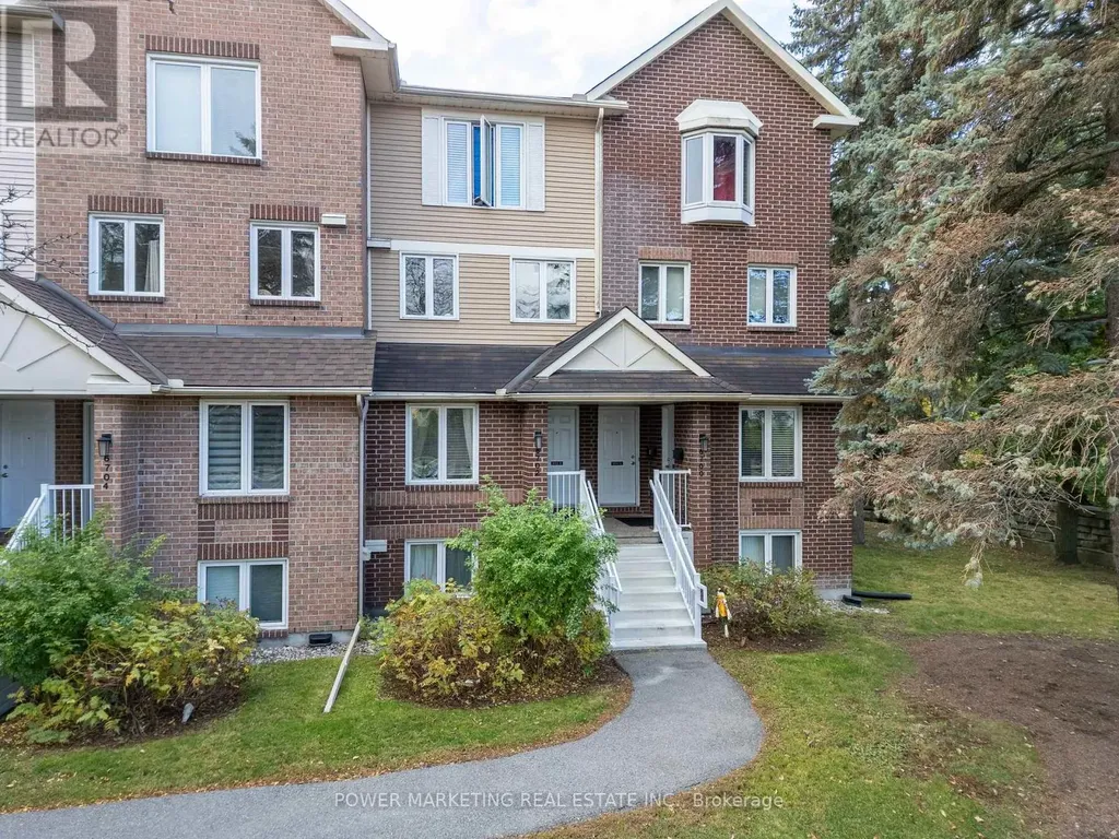 6702 Jeanne D'arc Boulevard North Ottawa ON K1C 6E9